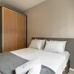 Predio C/ Piscina A 800M Da Praia - Acb