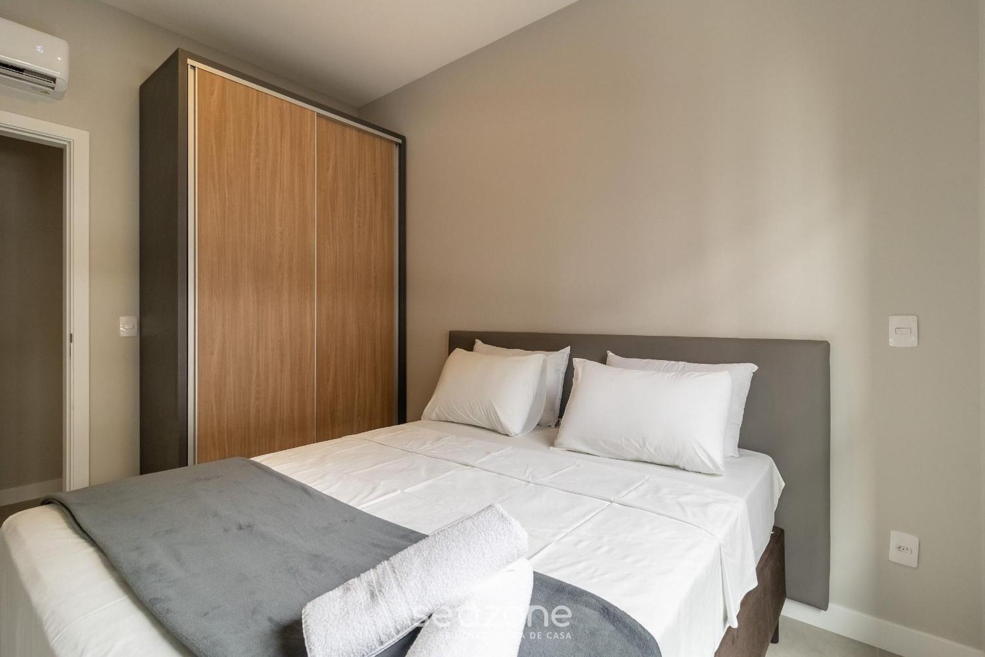 Apartamento Predio C/ Piscina A 800m Da - Acb Florianopolis