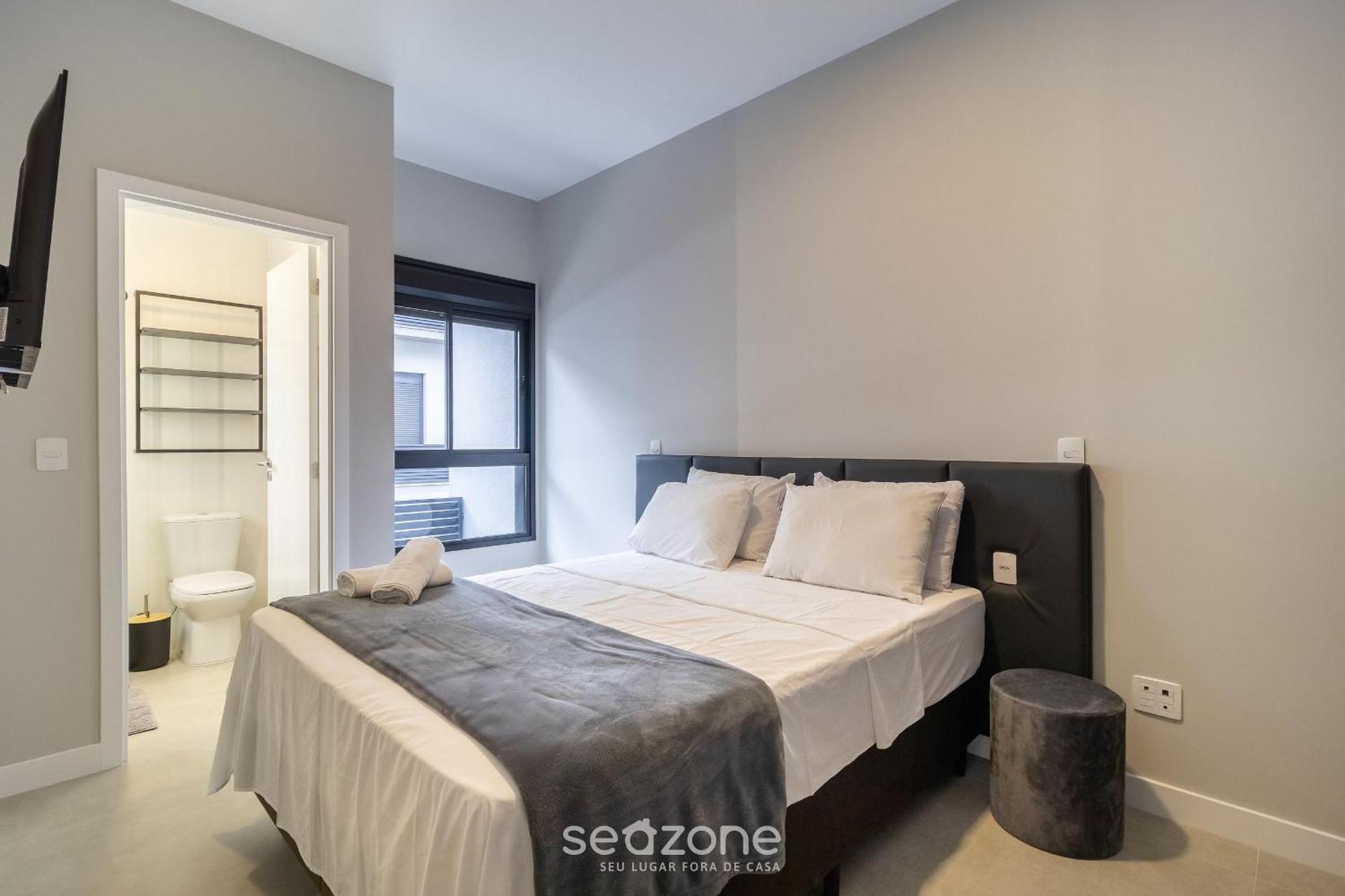 Predio C/ Piscina A 800m Da - Acb Apartamento